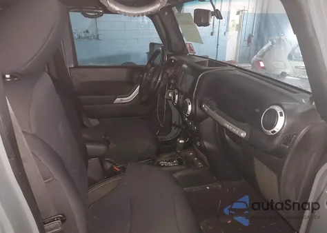 2014 Jeep Wrangler Unlimited Rubicon from USA, damaged, VIN 1C4BJWFG9EL324955